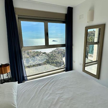 High Rise Apartment On The 39Th Floor With Private Terrace And Sea Views Benidorm Buitenkant foto