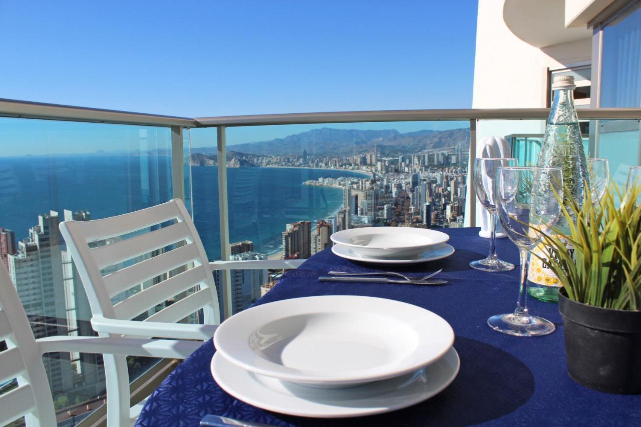 High Rise Apartment On The 39Th Floor With Private Terrace And Sea Views Benidorm Buitenkant foto