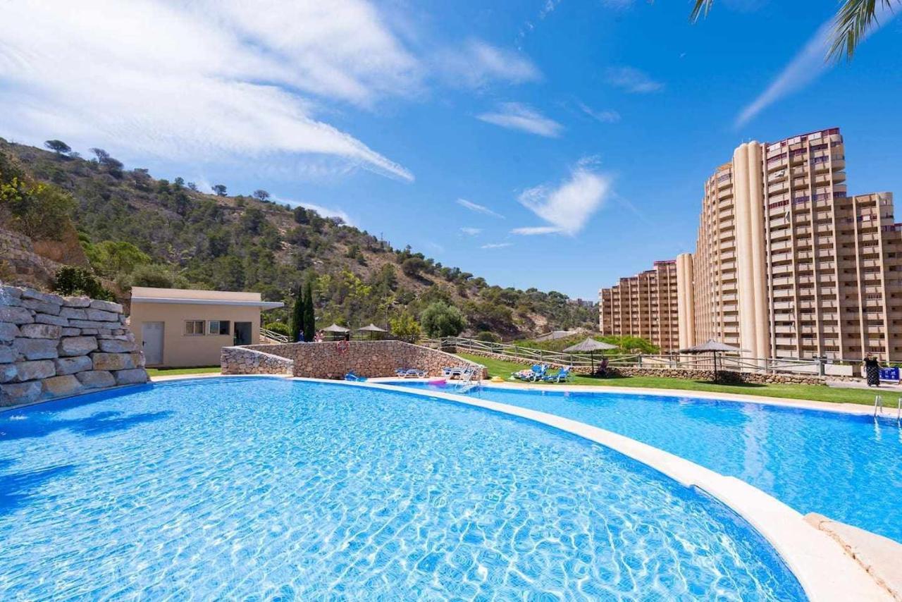High Rise Apartment On The 39Th Floor With Private Terrace And Sea Views Benidorm Buitenkant foto