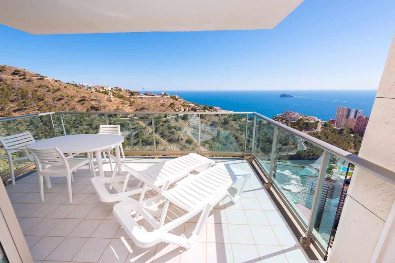 High Rise Apartment On The 39Th Floor With Private Terrace And Sea Views Benidorm Buitenkant foto