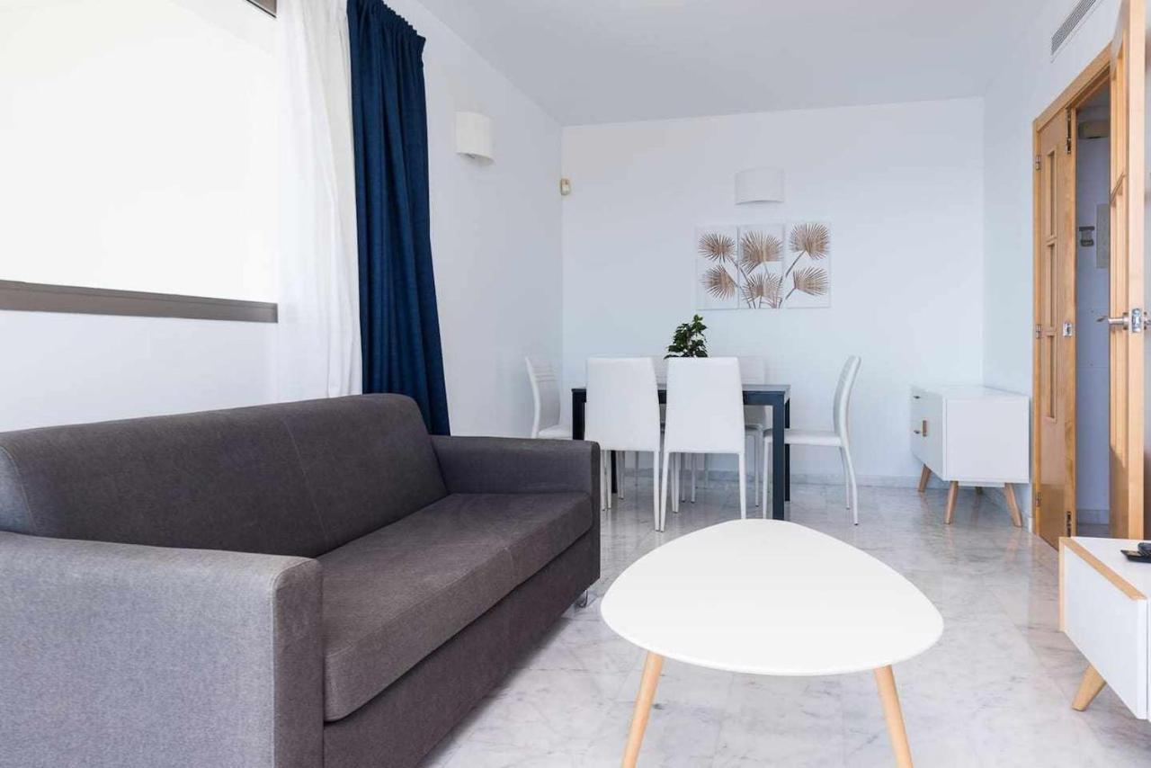 High Rise Apartment On The 39Th Floor With Private Terrace And Sea Views Benidorm Buitenkant foto