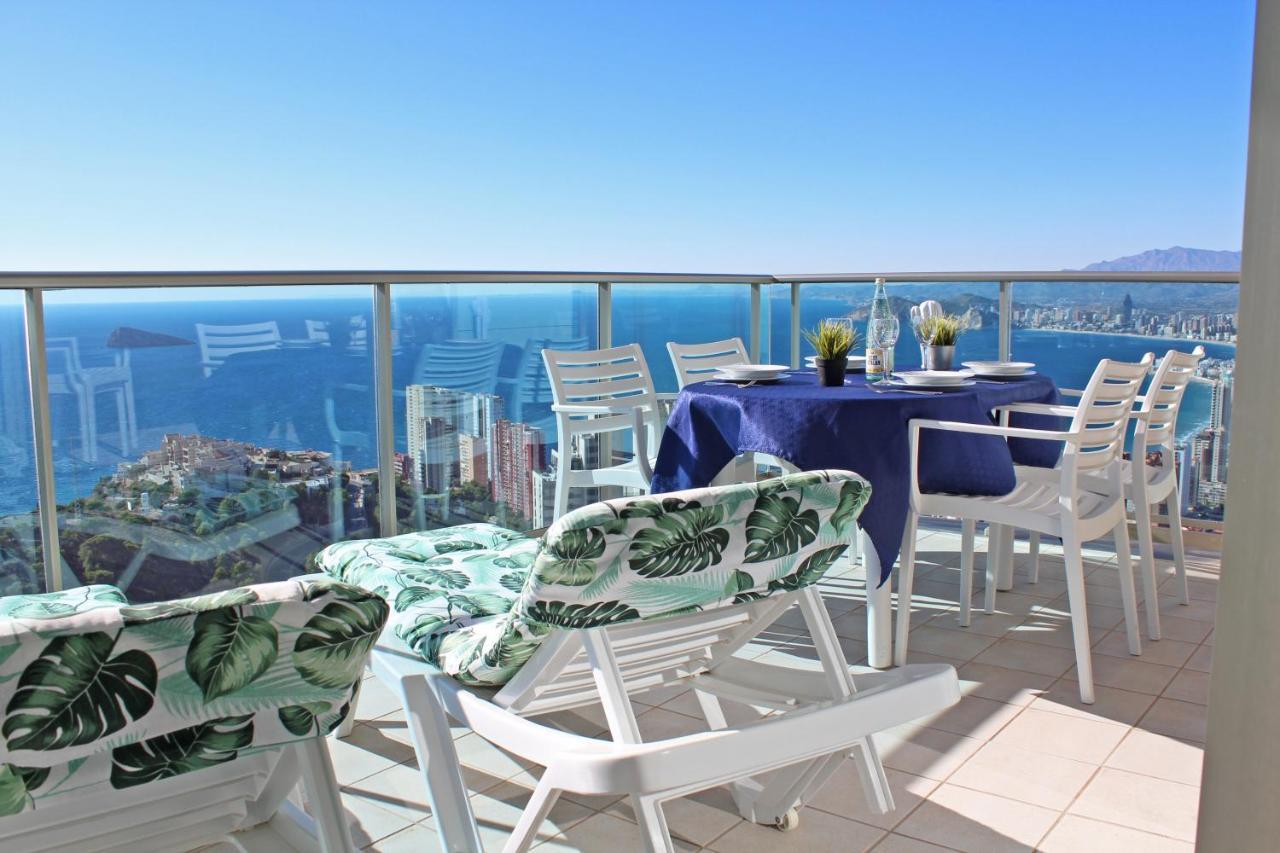 High Rise Apartment On The 39Th Floor With Private Terrace And Sea Views Benidorm Buitenkant foto