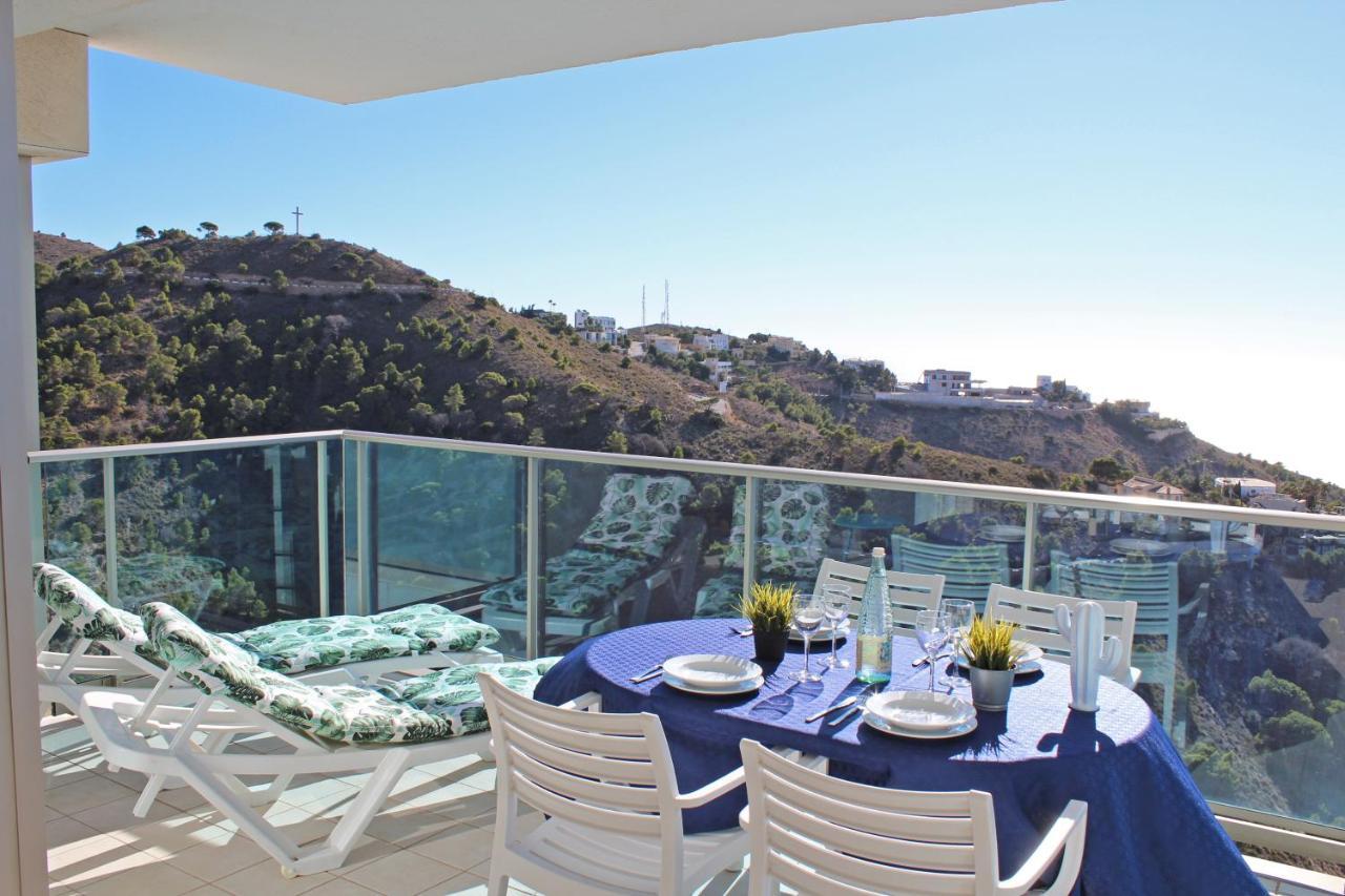 High Rise Apartment On The 39Th Floor With Private Terrace And Sea Views Benidorm Buitenkant foto