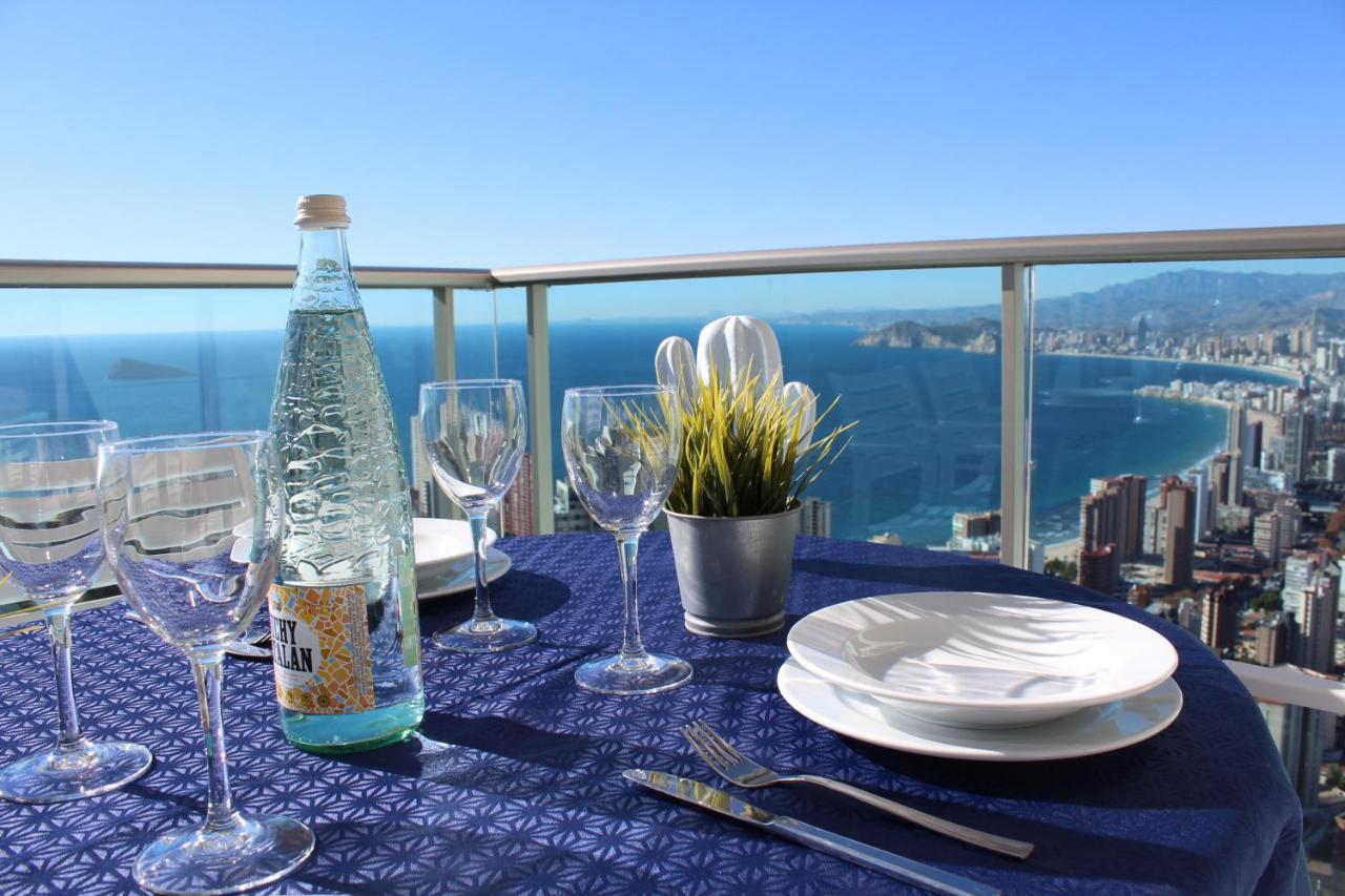 High Rise Apartment On The 39Th Floor With Private Terrace And Sea Views Benidorm Buitenkant foto