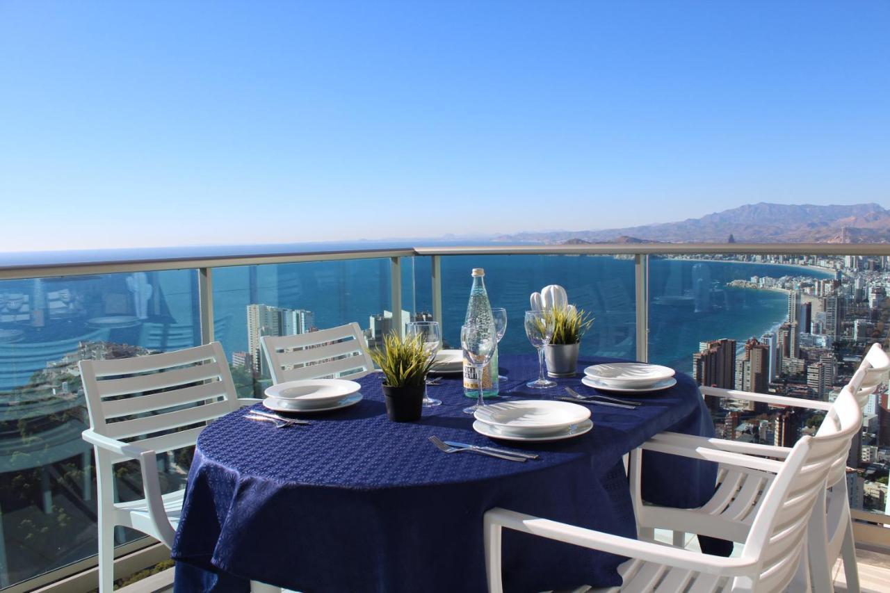 High Rise Apartment On The 39Th Floor With Private Terrace And Sea Views Benidorm Buitenkant foto